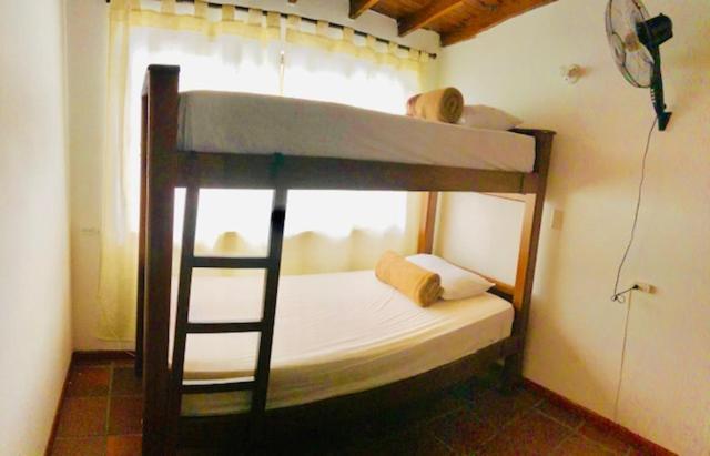 Casa Hotel Palmas Del Estadio 2 Medellín Eksteriør bilde