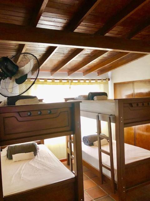 Casa Hotel Palmas Del Estadio 2 Medellín Eksteriør bilde