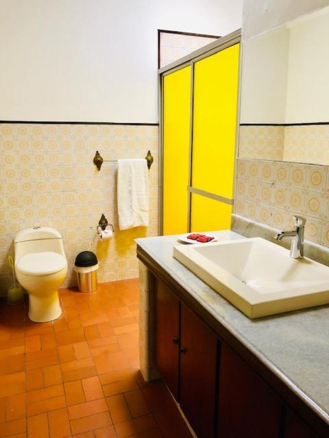 Casa Hotel Palmas Del Estadio 2 Medellín Eksteriør bilde
